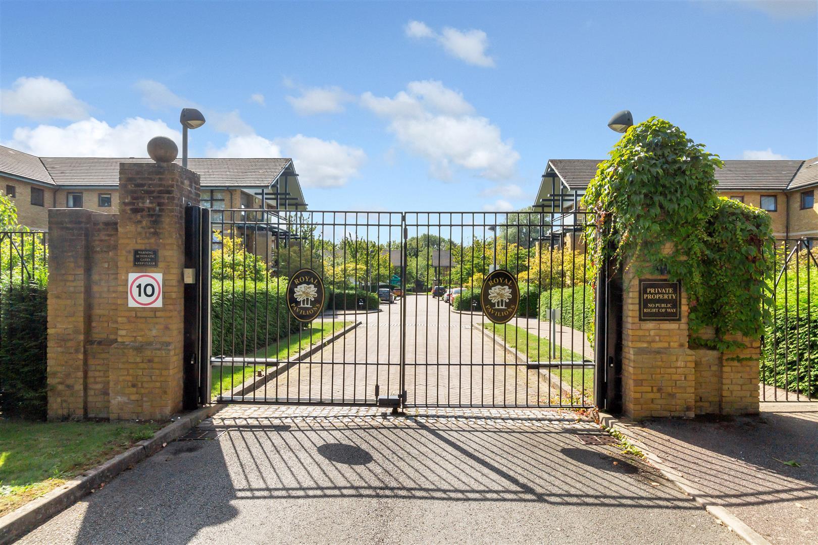 4 bed property in Woodward Place, Milton Keynes